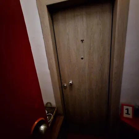 Apartment Closer 