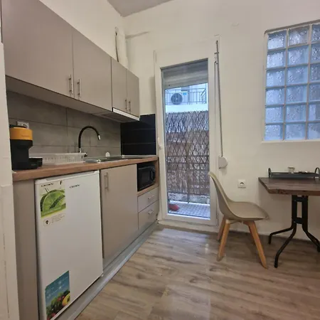 Apartment Closer 